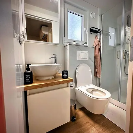 Tatil parkı Mobile Tasha Biograd Na Moru