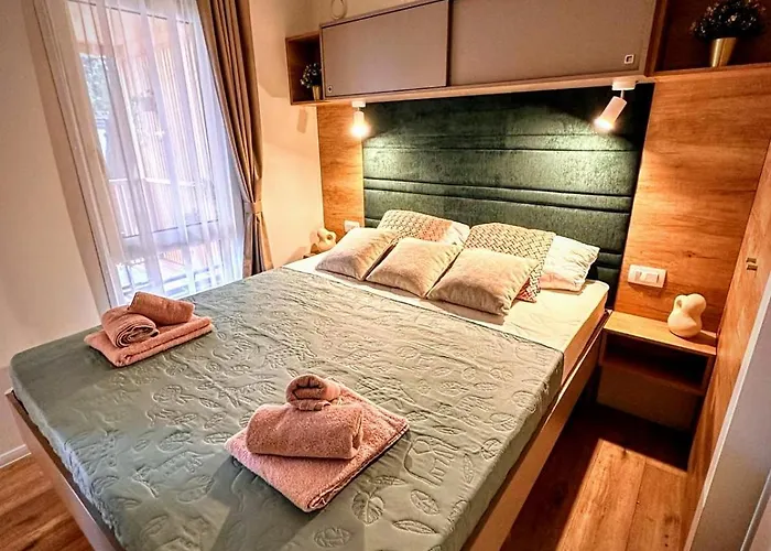 Mobile Tasha Park za odmor Biograd Na Moru